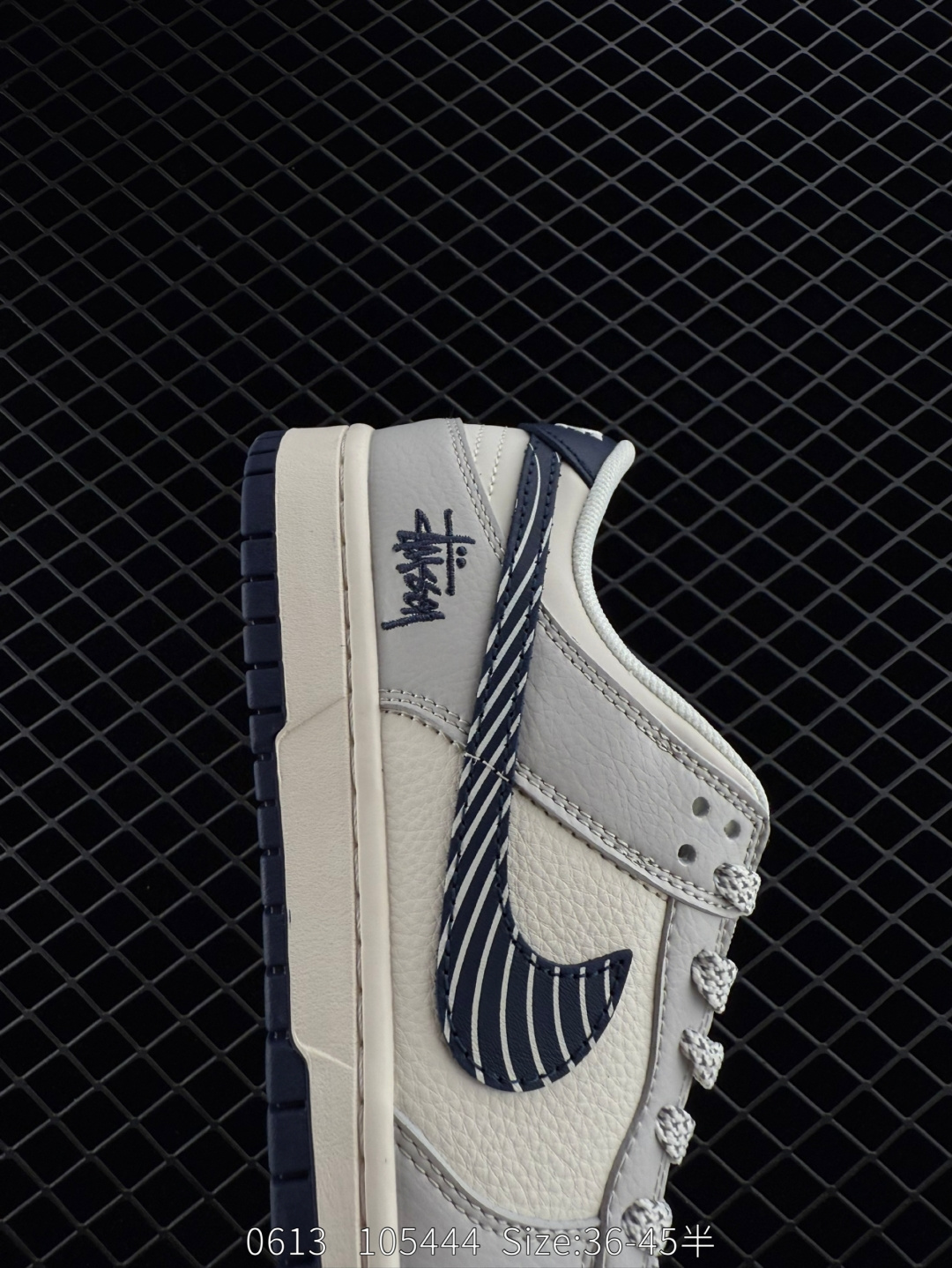 Travis Scott x Air Jordan 1 ” Reverse Mocha “